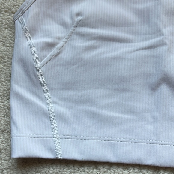 Lululemon Wunder Train Ribbed Tank Top Medium Support B/C Cup Light Vapor Size 6 - Picture 3 of 8